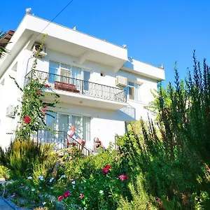 https://poyraz-pension.aegeanhotels.net